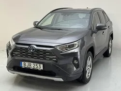 Mörkgrå Begagnad 2020 Toyota RAV4 Executive SUV | 259 800 kr