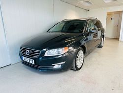 Grå Begagnad 2013 Volvo V70 Summum Kombi | 109 900 kr