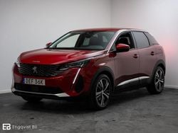Röd Begagnad 2021 Peugeot 3008 Allure SUV | 248 900 kr (Marknadspris)