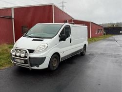 Vit Begagnad 2013 Renault Trafic Van | 45 000 kr (Bra pris)