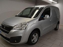 Ljusgrå (grå) Begagnad 2016 Peugeot Partner Van | 57 000 kr (Marknadspris)
