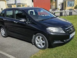 Grå Begagnad 2007 Honda FR-V Minibuss | 29 900 kr (Bra pris)