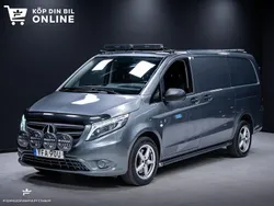 Grå Begagnad 2022 Mercedes Vito Minibuss | 418 900 kr (Marknadspris)