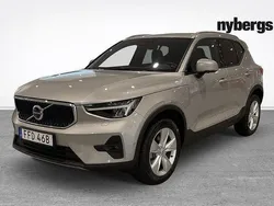 Silver Begagnad 2023 Volvo XC40 Core SUV | 339 000 kr (Bra pris)