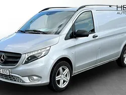 Svart Begagnad 2019 Mercedes Vito Minibuss | 239 920 kr