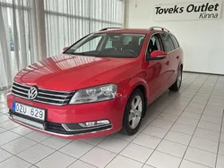 Röd Begagnad 2014 VW Passat Kombi | 79 900 kr (Lite dyr)