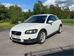 Vit Begagnad 2009 Volvo C30 Kinetic Halvkombi | 45 000 kr (Marknadspris)