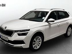 Vit Begagnad 2022 Skoda Kamiq Style SUV | 237 900 kr (Lite dyr)