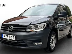 Svart (deep black perleffek) Begagnad 2020 VW Caddy Minibuss | 189 900 kr (Marknadspris)