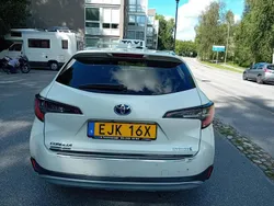 Vit Begagnad 2020 Toyota Corolla Kombi | 150 000 kr (Bra pris)