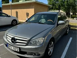 Grå Begagnad 2008 Mercedes C180 Classic Sedan | 85 000 kr (Marknadspris)