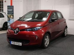 Röd Begagnad 2017 Renault Zoe Halvkombi | 134 900 kr (Lite dyr)