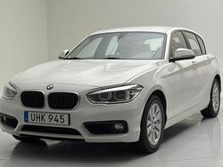 Vit Begagnad 2016 BMW 118 Advantage Halvkombi | 105 000 kr (Superpris)