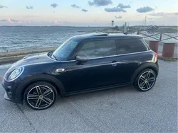 Svart Begagnad 2020 Mini Cooper SE Halvkombi | 188 000 kr (Bra pris)