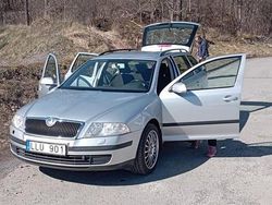 Silver Begagnad 2008 Skoda Octavia Kombi | 42 000 kr (Dyr)