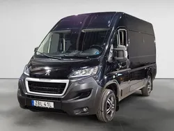 Svart Begagnad 2020 Peugeot Boxer Van | 159 900 kr (Marknadspris)