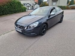 Grå Begagnad 2012 Volvo S60 R-Design Sedan | 69 500 kr (Bra pris)