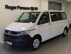 Vit Begagnad 2020 VW Caravelle Minibuss | 379 000 kr (Marknadspris)