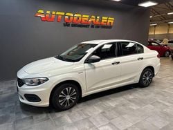 Vit Begagnad 2016 Fiat Tipo Sedan | 74 900 kr (Marknadspris)