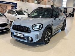 Grå Begagnad 2022 Mini Cooper Countryman Untamed Edition SUV | 329 900 kr (Marknadspris)