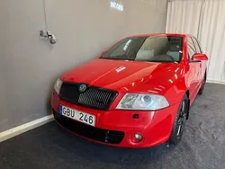 Röd Begagnad 2008 Skoda Octavia RS Kombi | 29 900 kr (Marknadspris)