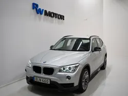 Silver Begagnad 2014 BMW X1 Sport Line SUV | 139 800 kr (Marknadspris)