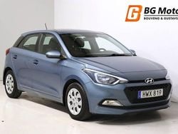 Blå Begagnad 2017 Hyundai i20 Premium Halvkombi | 129 900 kr (Marknadspris)