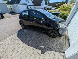 Svart Begagnad 2014 Toyota Aygo Halvkombi | 40 000 kr (Bra pris)