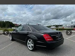 Svart Begagnad 2010 Mercedes S350 Sedan | 159 000 kr