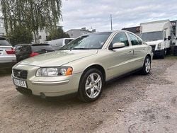 Ljusbrun (brun) Begagnad 2005 Volvo S60 Business Edition Sedan | 45 000 kr (Marknadspris)