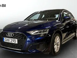 Blå Begagnad 2022 Audi A3 Sportback Proline Halvkombi | 229 000 kr (Marknadspris)