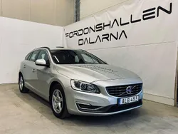 Silver Begagnad 2014 Volvo V60 Momentum Kombi | 139 900 kr (Marknadspris)