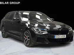 Svart Begagnad 2022 BMW 530e M Sport Kombi | 509 000 kr
