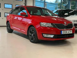 Röd Begagnad 2017 Skoda Rapid Halvkombi | 135 900 kr (Lite dyr)