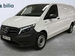 Vit Begagnad 2023 Mercedes e-Vito Minibuss | 448 750 kr (Bra pris)