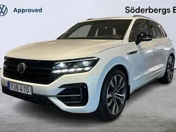 Vit Begagnad 2022 VW Touareg R SUV | 644 900 kr (Superpris)