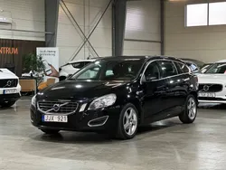 Svart Begagnad 2011 Volvo V60 Momentum Kombi | 84 900 kr (Bra pris)
