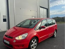 Röd Begagnad 2008 Ford S-MAX S Minibuss | 25 000 kr (Marknadspris)