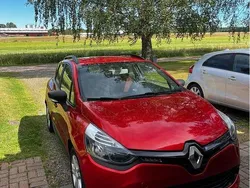 Röd Begagnad 2014 Renault Clio GrandTour Kombi | 72 000 kr (Marknadspris)