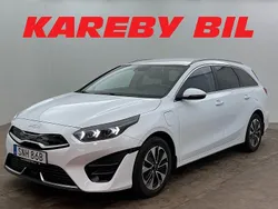 Vit Begagnad 2022 Kia Ceed Advance Kombi | 183 900 kr (Bra pris)