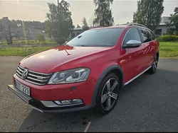 Röd Begagnad 2013 VW Passat Alltrack Kombi | 108 000 kr (Marknadspris)