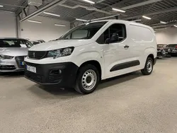 Vit Begagnad 2019 Peugeot Partner Minibuss | 149 900 kr (Marknadspris)