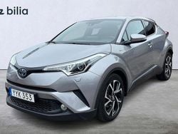 Mörkgrå Begagnad 2018 Toyota C-HR Edition SUV | 209 900 kr (Marknadspris)