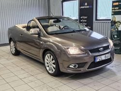 Grå Begagnad 2008 Ford Focus Cabriolet Cab | 59 900 kr