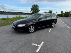 Svart Begagnad 2012 Volvo V70 Summum Kombi | 79 000 kr (Marknadspris)