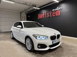 Vit Begagnad 2019 BMW 120 M Sport Halvkombi | 229 900 kr (Marknadspris)