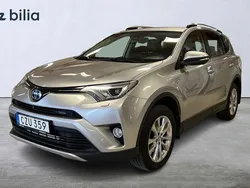 Silver Begagnad 2017 Toyota RAV4 Hybrid Executive SUV | 218 900 kr (Marknadspris)