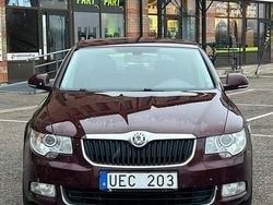 Begagnad 2010 Skoda Superb Halvkombi | 57 000 kr (Bra pris)