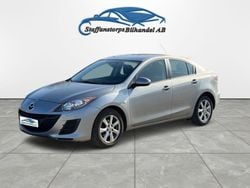 Grå Begagnad 2010 Mazda 3 Comfort Sedan | 49 900 kr (Marknadspris)