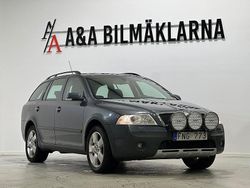 Mörkgrå Begagnad 2007 Skoda Octavia Scout Kombi | 49 900 kr (Lite dyr)